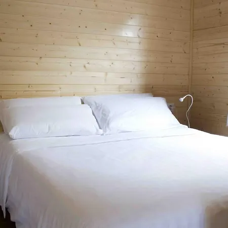 Els Roures Campingplads 2*